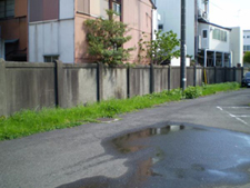 コンクリート塀の写真