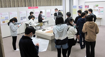 展覧会場の様子1